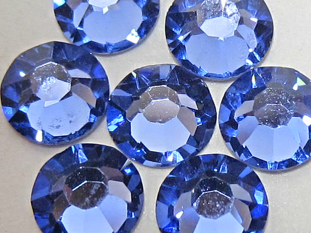 72 pcs. 20ss BLUE VIOLET (viva) FLATBACK PRECIOSA Rhinestones